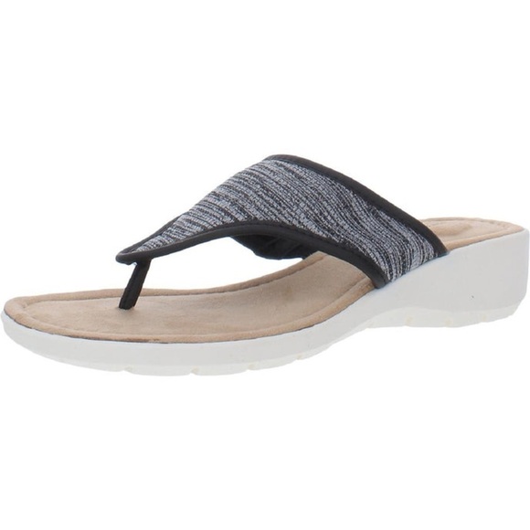 ST JOHNS BAY Memory Foam Thong Comfort Zomp Black Sandal Size 8 - Picture 14 of 14